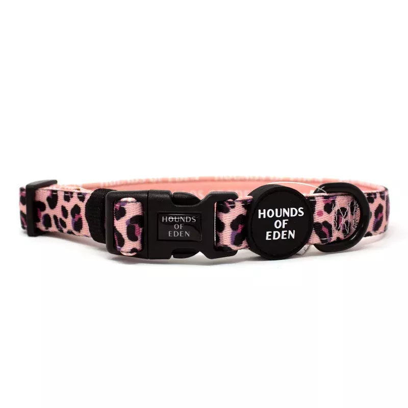 blushing-leopard-pink-dog-collar ‘Blushing Leopard’ – Pink Dog Collar